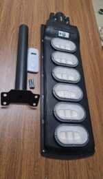 1500W Lampadaire solaire LED a 2 modes d'éclairage – Image 2